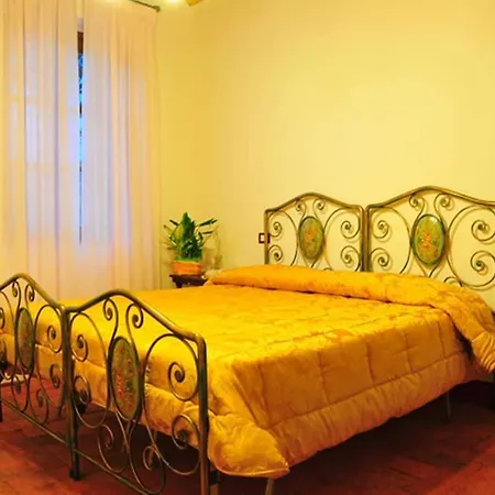 Il Casale Di Nanni Bed & Breakfast 2*