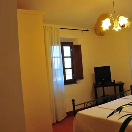 Il Casale Di Nanni Bed & Breakfast 2*