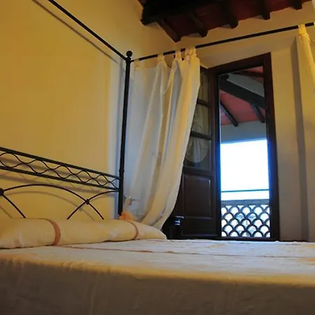 Bed & Breakfast Il Casale Di Nanni 2*