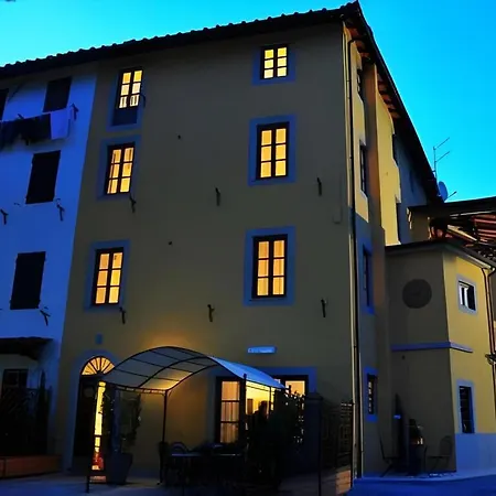 Bed & Breakfast Il Casale Di Nanni 2*